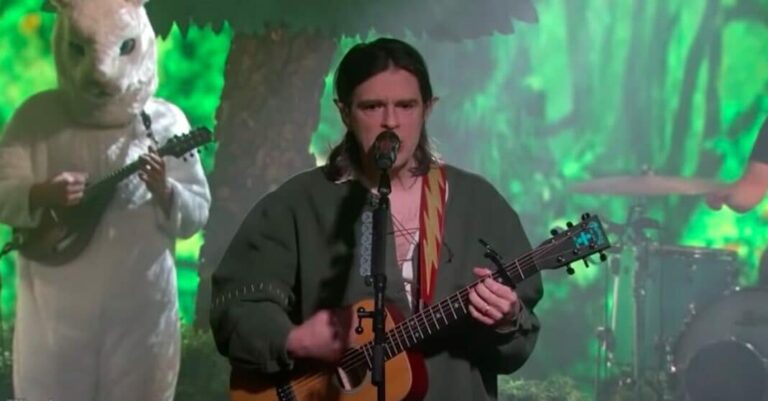 Watch Weezer Perform ‘A Little Bit of Love’ on ‘Kimmel’