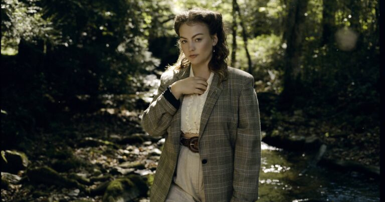 Angel Olsen Shares Video for New Song ‘Big Time’