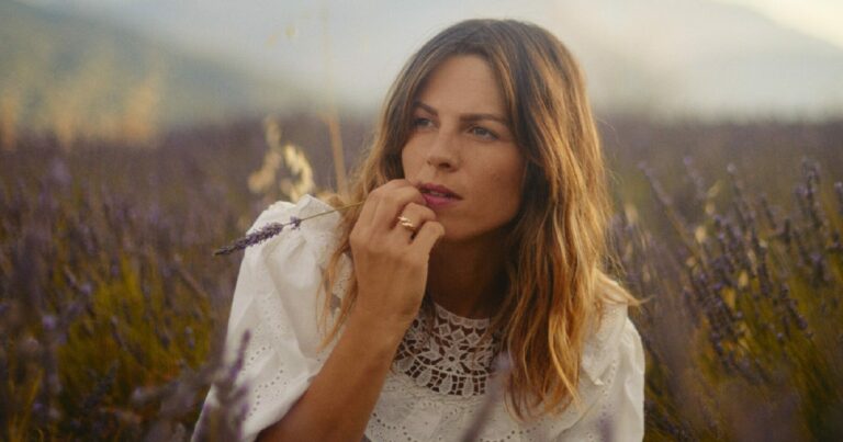 Melody’s Echo Chamber Shares Video for New Single ‘Alma’