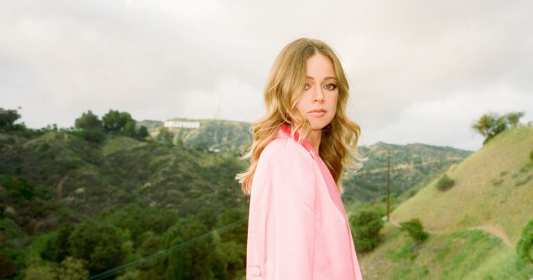 Chromatics’ Ruth Radelet Shares New Single ‘Crimes’