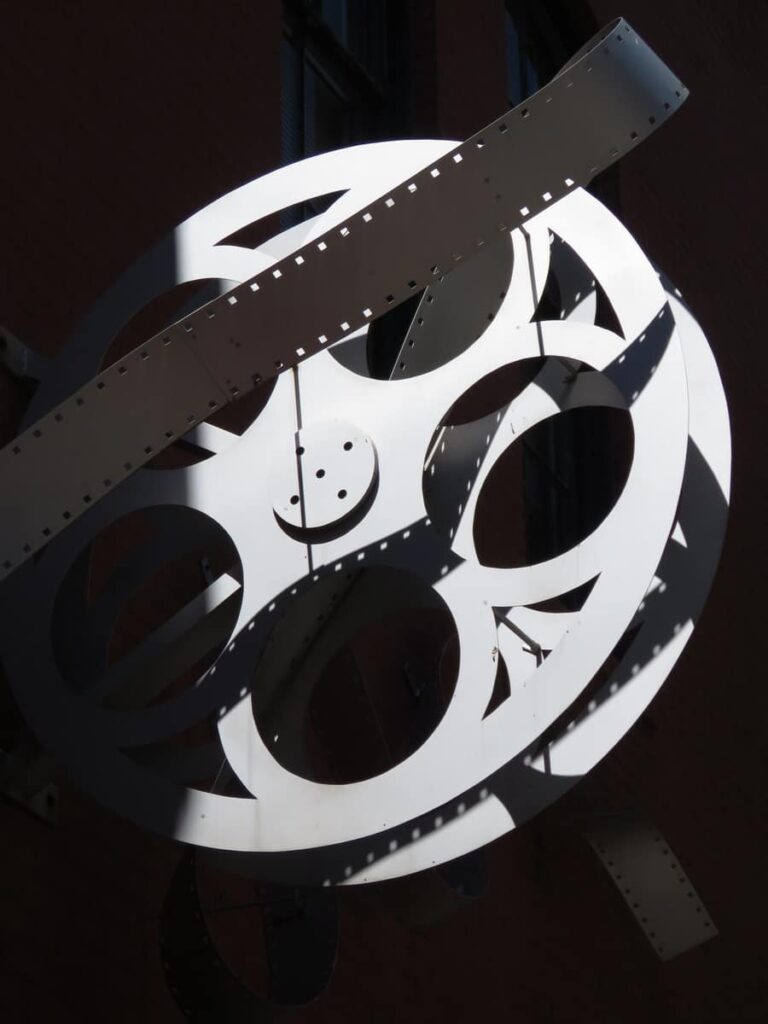 Which is the best film featuring blackjack?