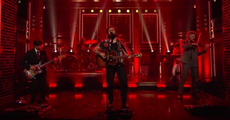 Watch Gang of Youths Perform ‘in the wake of your leave’ on ‘Fallon’