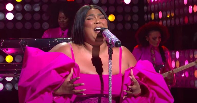 Watch Lizzo Perform ‘Special’ and ‘About Damn Time’ on ‘SNL’