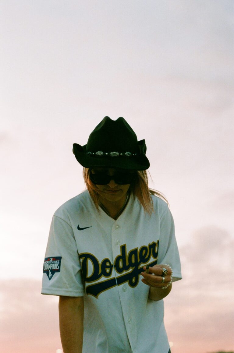 Artist Spotlight: Lou Roy