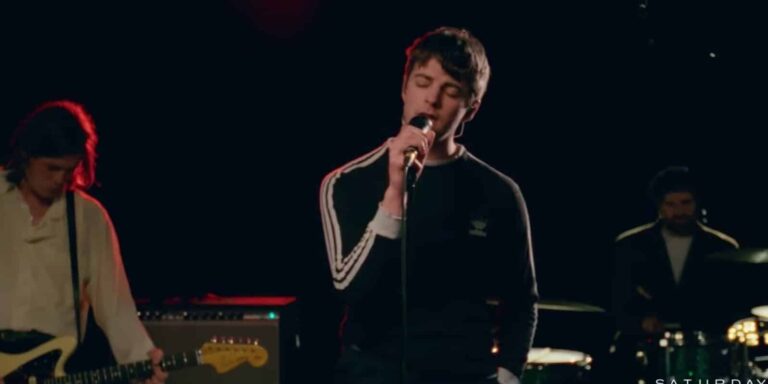 Watch Fontaines D.C. Perform on ‘CBS This Morning’
