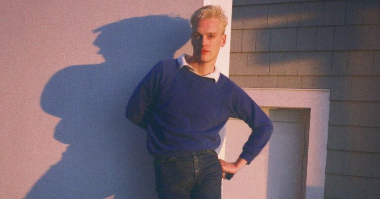 Sean Nicholas Savage Shares New Single ‘Streets of Rage’