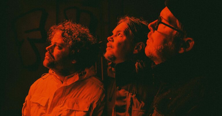 Spielbergs Announce New Album ‘Vestli’, Release New Songs