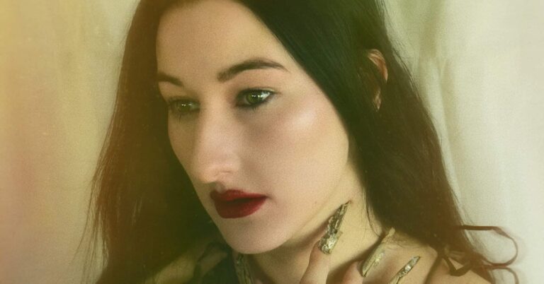 Zola Jesus Releases Video for New Song ‘The Fall’