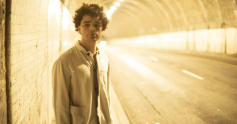 Charlie Hickey Shares Video for New Song ‘Gold Line’