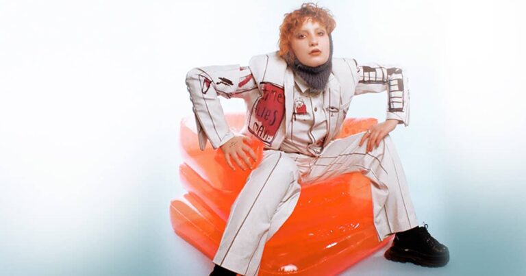 Phoebe Green Announces Debut Album ‘Lucky Me’, Shares Video for New Song