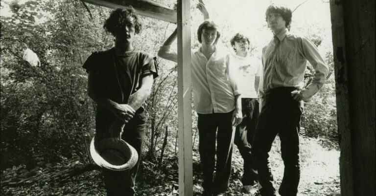 R.E.M. Announce 40th Anniversary Reissue of Debut EP ‘Chronic Town’