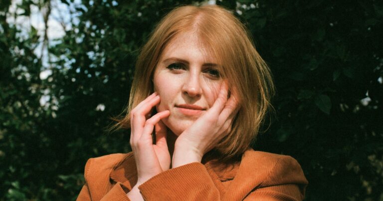 Susie Merry Announces Debut EP ‘Body in Time’, Shares New Single ‘Weatherman’