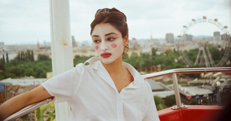 Sofie Royer Announces New Album ‘Harlequin’, Shares Video for New Song ‘Feeling Bad Forsyth Street’