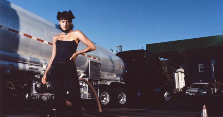 Miya Folick Announces ‘2007’ EP, Unveils Video for New Song ‘Nothing to See’