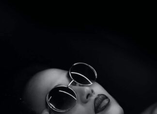 woman's hippie style sunglasses