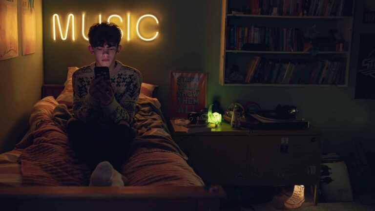 15 Best Quotes from Heartstopper Season 1