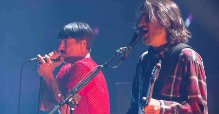 Watch Red Hot Chili Peppers Perform ‘Black Summer’ and ‘Can’t Stop’ at 2022 VMAs