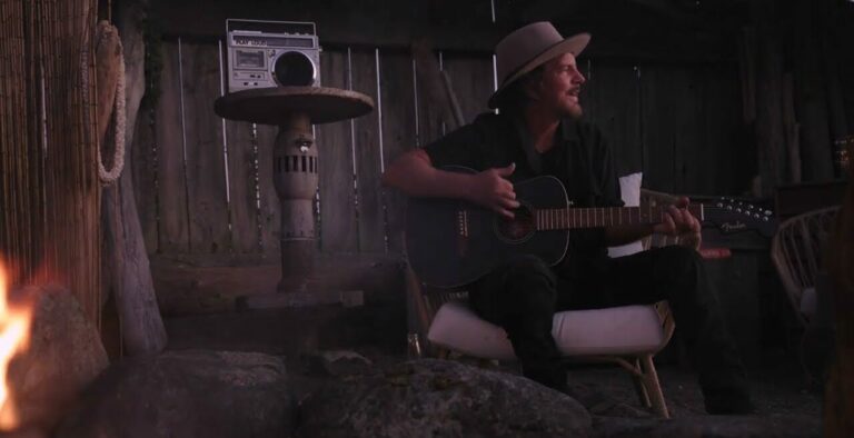 Eddie Vedder Covers Joe Strummer’s ‘Long Shadow’