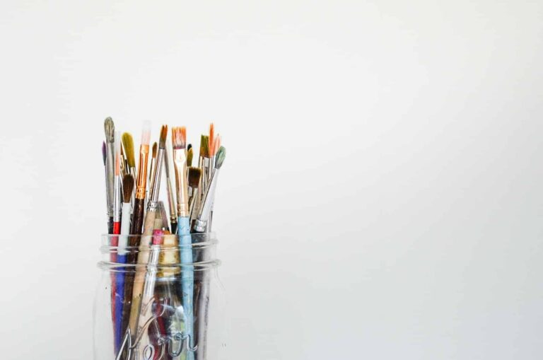 5 Gifts For The Aspiring Artist In Your Life
