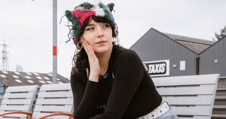 April Enlists Jimi Somewhere for New Single ‘Impossible’
