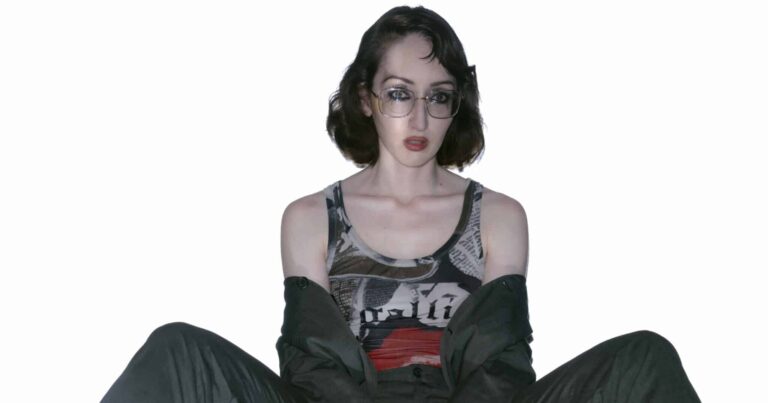 Jessica Winter Signs to Lucky Number, Shares New Single ‘Choreograph’
