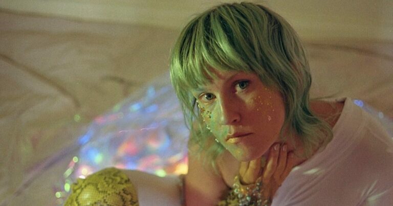 Johanna Warren Releases New Song ‘Tooth for a Tooth’