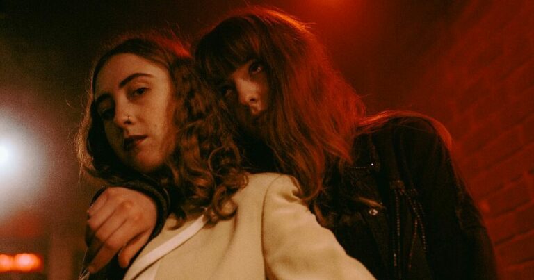 Let’s Eat Grandma Release New Single ‘Give Me a Reason’