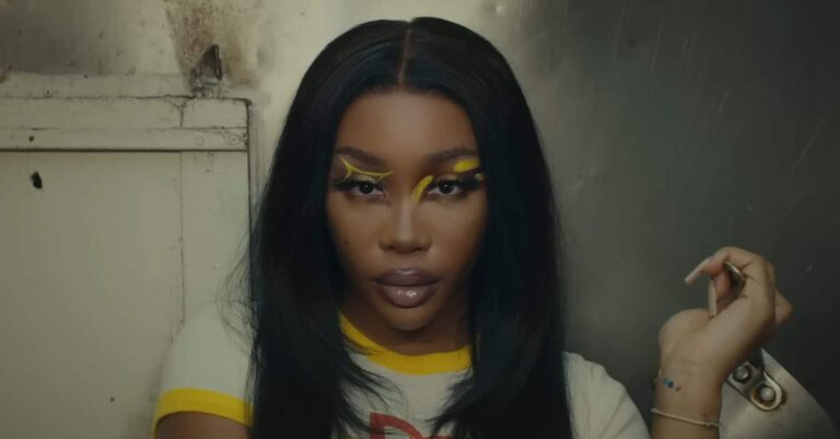 SZA Shares Video for New Song ‘Shirt’