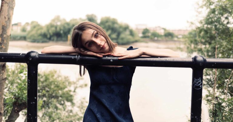 Lexie Carroll Unveils New Single ‘annual birthday cry’