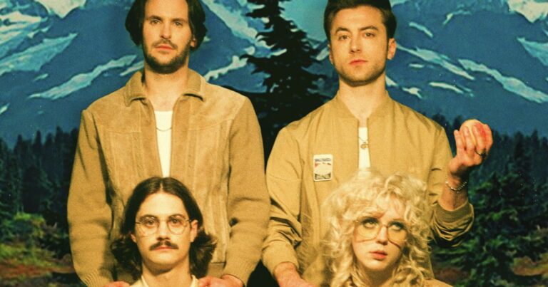 Black Honey Announce New Album ‘A Fistful of Peaches’, Share Video for New Single ‘Heavy’