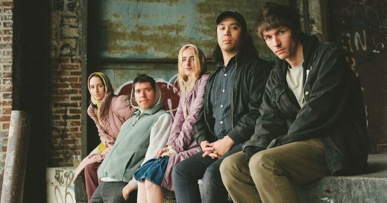 Foyer Red Sign to Carpark, Share New Song ‘Etc’