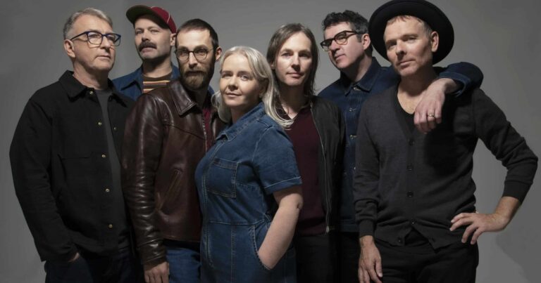Belle and Sebastian Announce New Album ‘Late Developers’, Share New Single