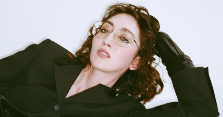 Jessica Winter Enlists Lynks for New Single ‘Clutter’