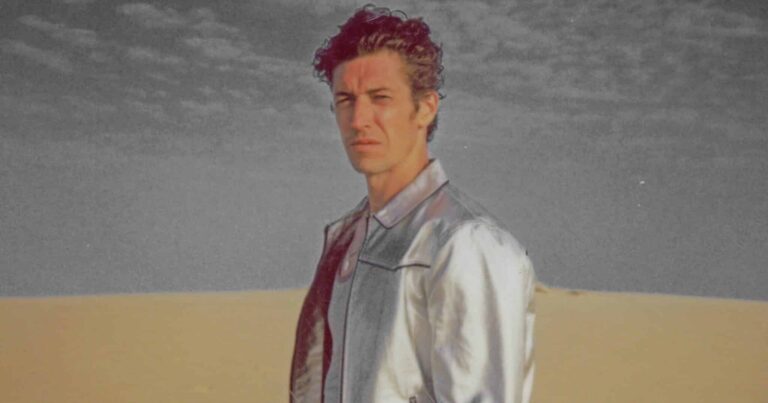 H. Hawkline Shares Video for New Song ‘Plastic Man’