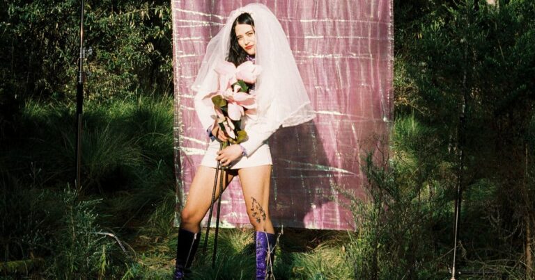 Maple Glider Covers Shania Twain’s ‘You’re Still the One’