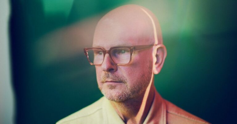Philip Selway Shares Video for New Song ‘Picking Up Pieces’