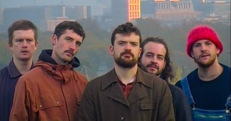 Moreish Idols Release New Single ‘Nocturnal Creatures’