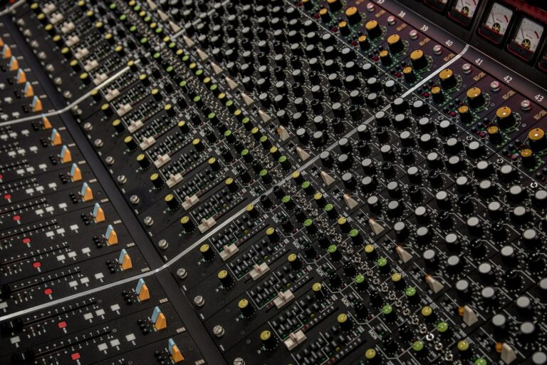 Inspirational Oscar Winning Songs: What Makes a Great Movie Soundtrack or Song?