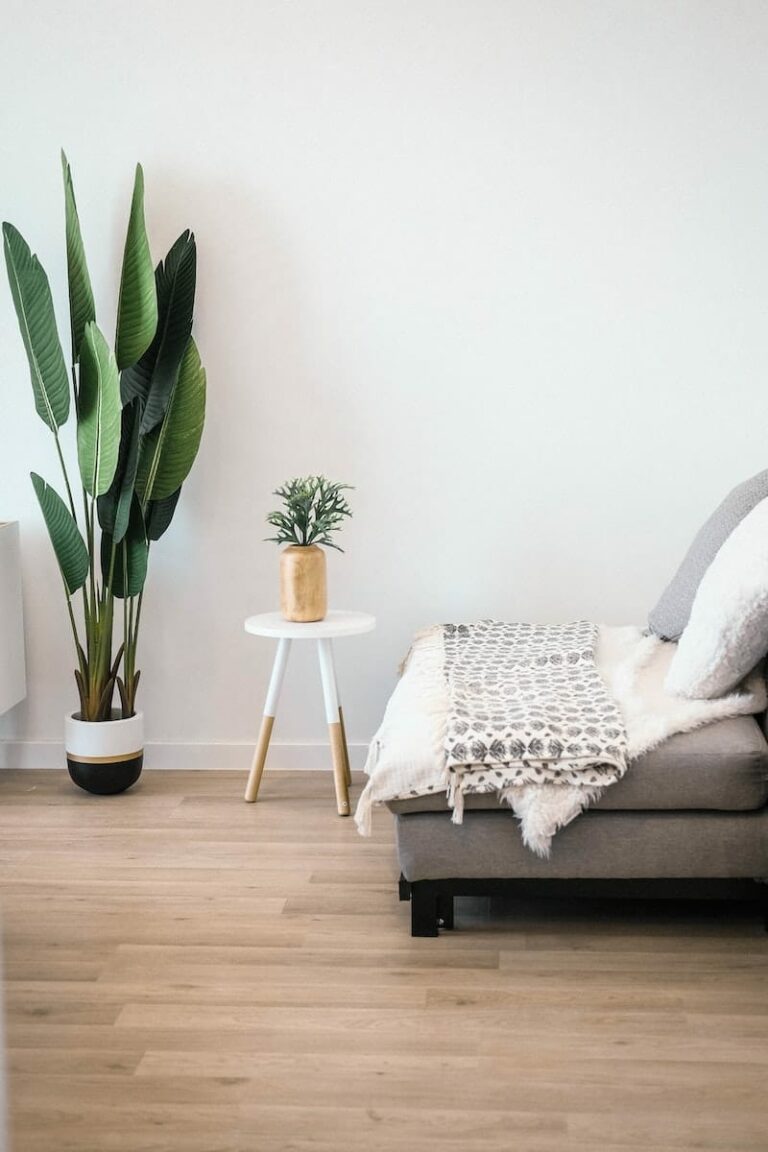 Transform Your Bedroom Into a Dreamland With Bedding: Tips for Creating a Cozy Nook