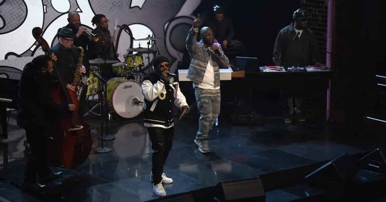 Watch De La Soul Perform ‘Stakes Is High’ With the Roots on ‘Fallon’