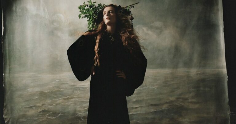 Florence and the Machine Share Cover of No Doubt’s ‘Just a Girl’