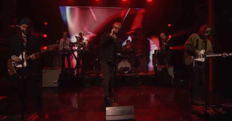 Watch the National Perform ‘Tropic Morning News’ on ‘Fallon’