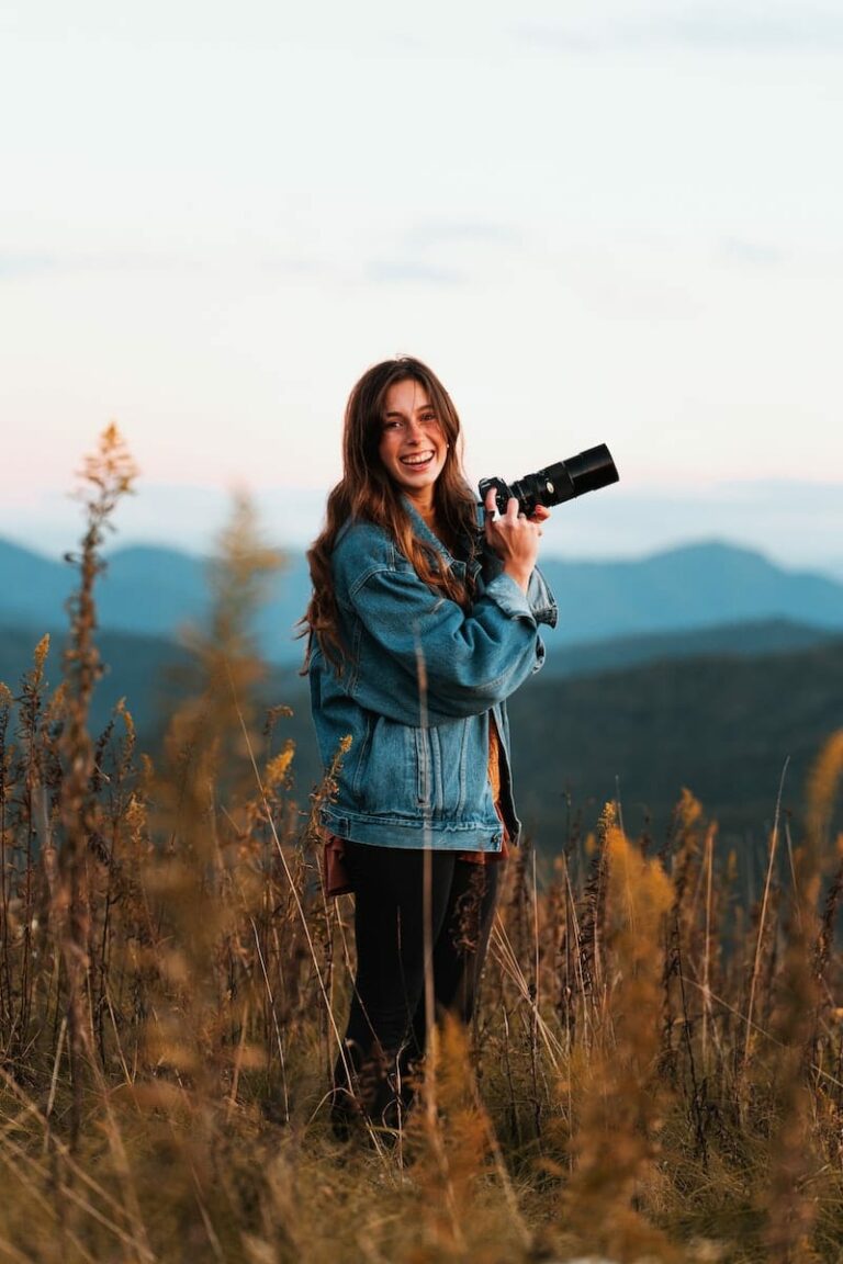 How to Take the Perfect Profile Picture: A Comprehensive Attractiveness Test