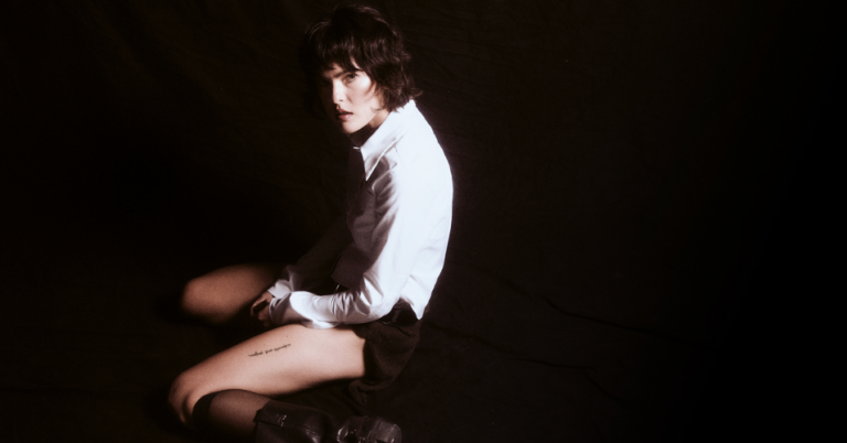 Miya Folick Shares New Single ‘Mommy’