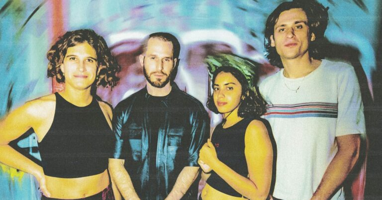 Crumb Unveil New Single ‘Dust Bunny’