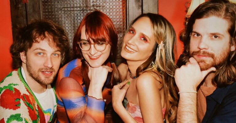 Speedy Ortiz Return With New Song ‘Scabs’