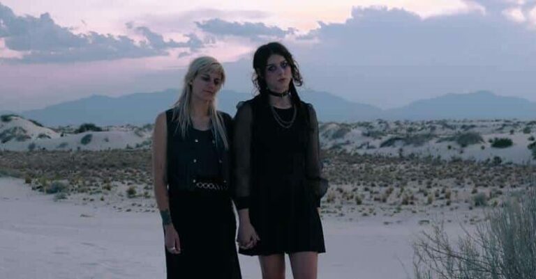 Midwife and Vyva Melinkolya Share New Single ‘Miss America’