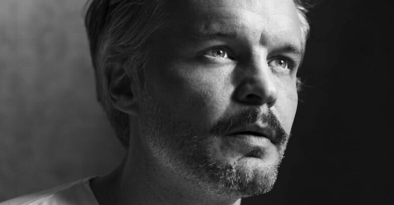 The Tallest Man on Earth Shares Video for New Song ‘Looking for Love’