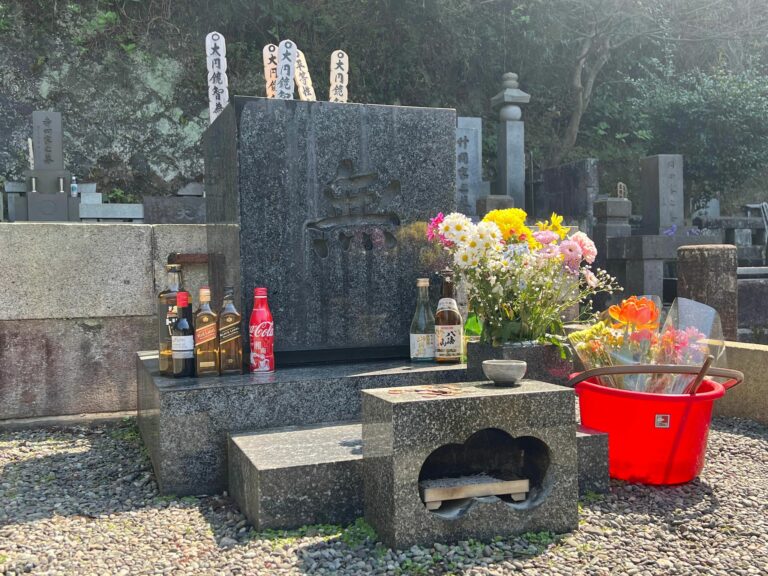 Visiting Yasujiro Ozu’s Grave