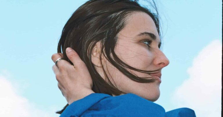 Art School Girlfriend Unveils New Song ‘Heaven Hanging Low’